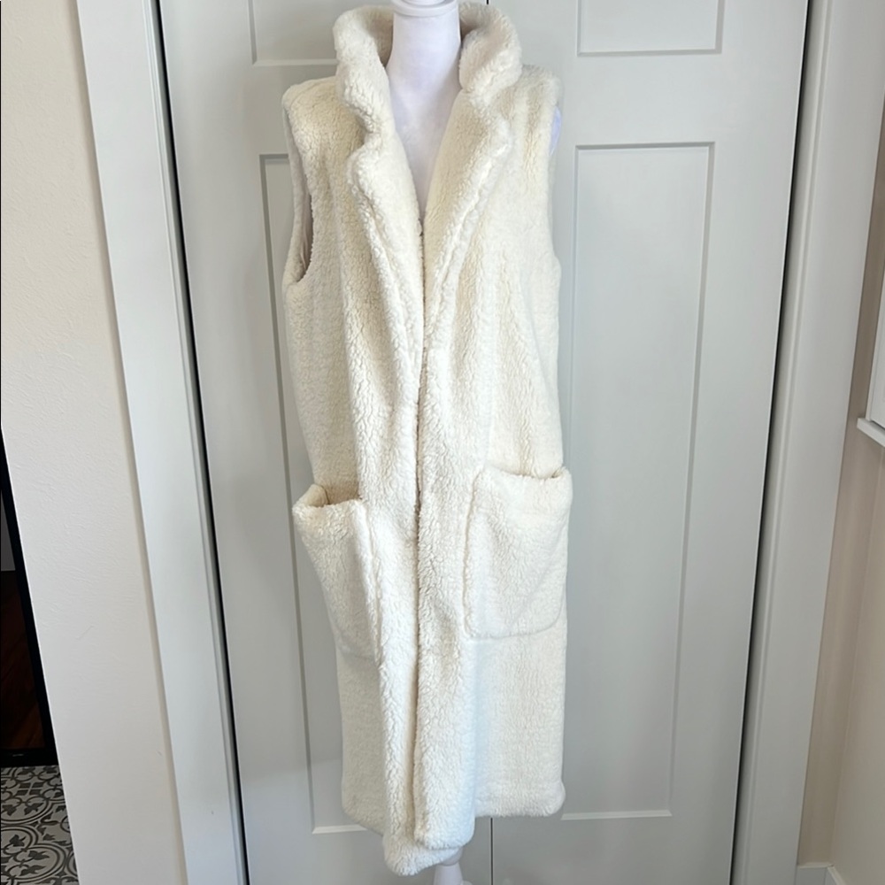 Cream Teddy Jacket with Shawl Collar and Plush Material